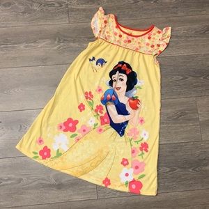Disney Snow White Nightgown